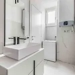 Design Luxury Apartment-centre Of The City-airport Lägenhet Bergamo